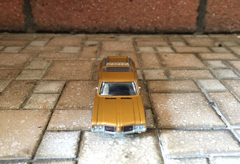 Illustration for article titled Wagon Wednesday - Olds but gold
